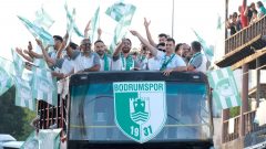 BİNLERCE BODRUMLU, SÜPER LİG’E YÜKSELİŞİ KUTLADI